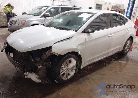 2019 Hyundai Elantra Sel z USA, uszkodzony, nr VIN 5NPD84LF3KH491669
